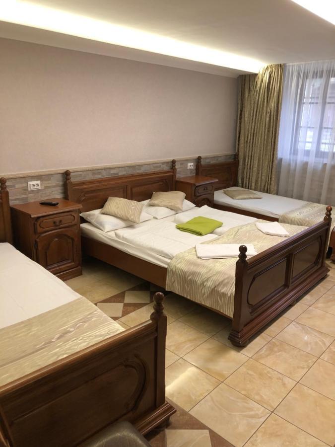 Mosoly Apartman Szeged Esterno foto