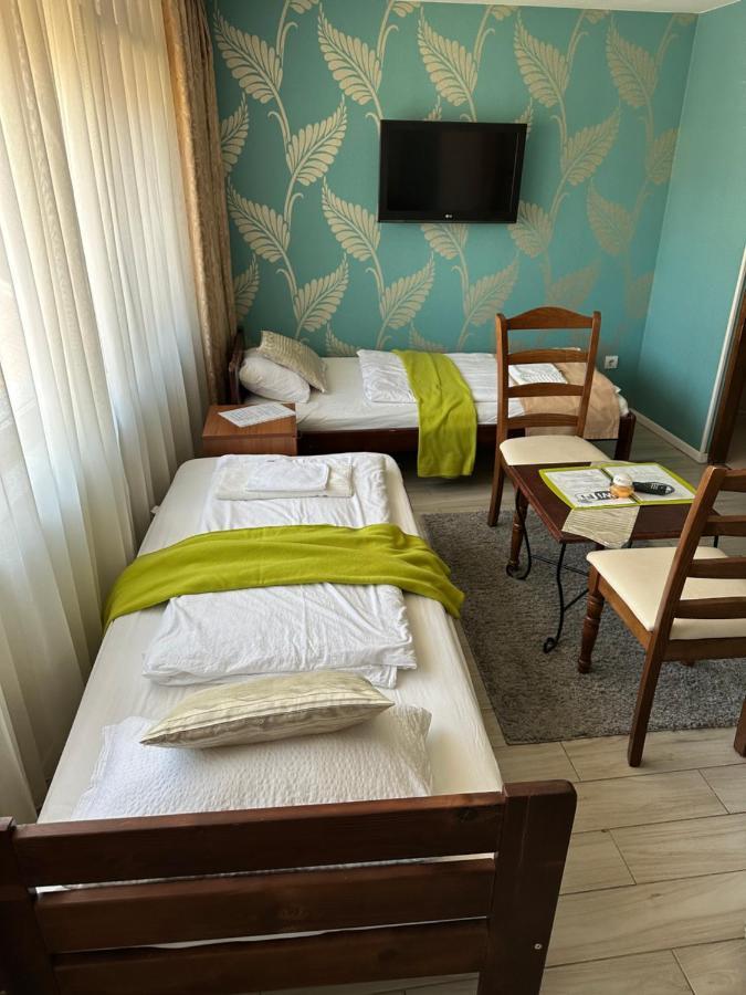 Mosoly Apartman Szeged Esterno foto