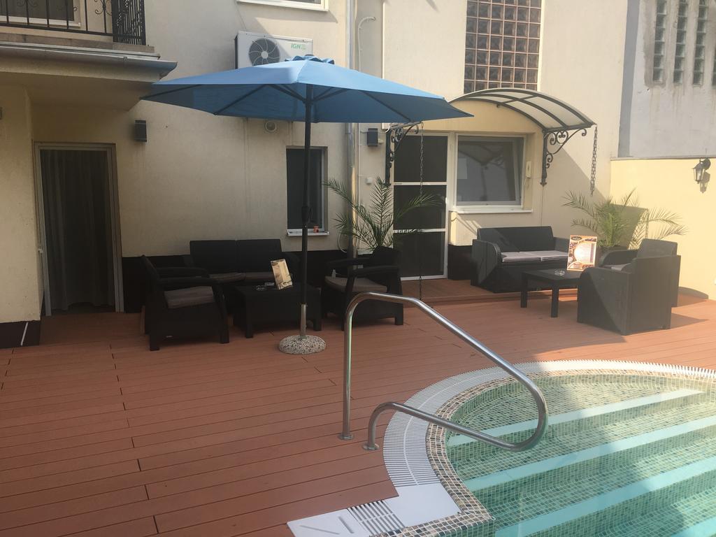 Mosoly Apartman Szeged Esterno foto