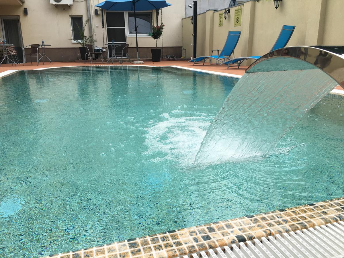 Mosoly Apartman Szeged Esterno foto