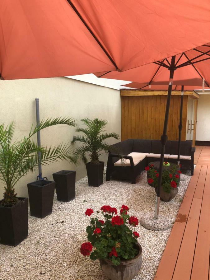 Mosoly Apartman Szeged Esterno foto