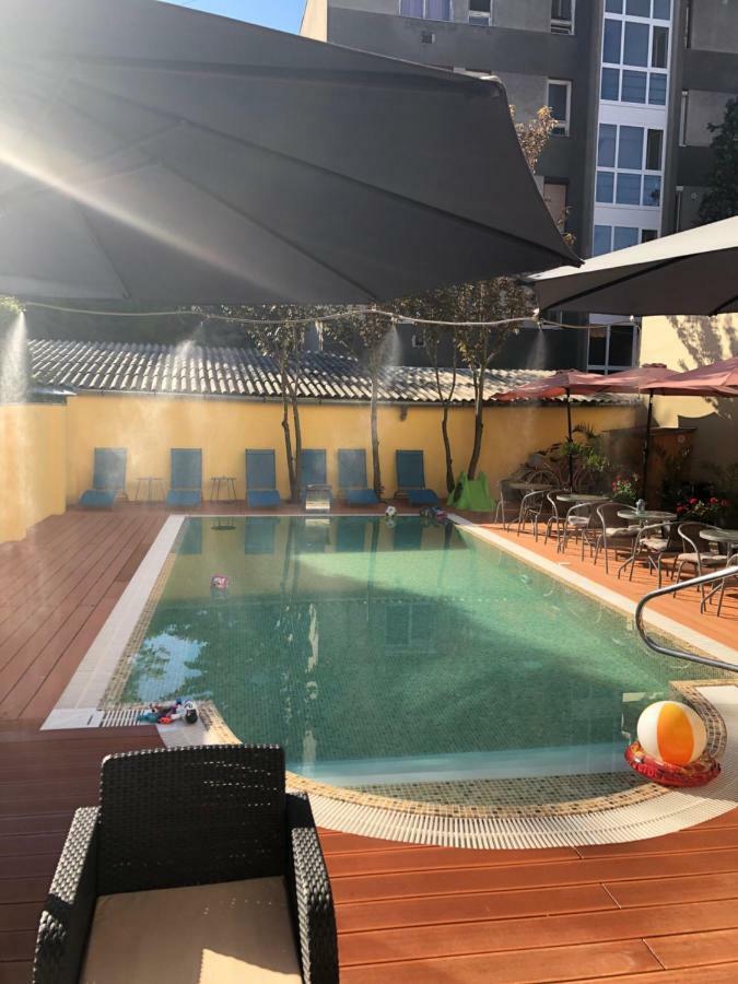 Mosoly Apartman Szeged Esterno foto